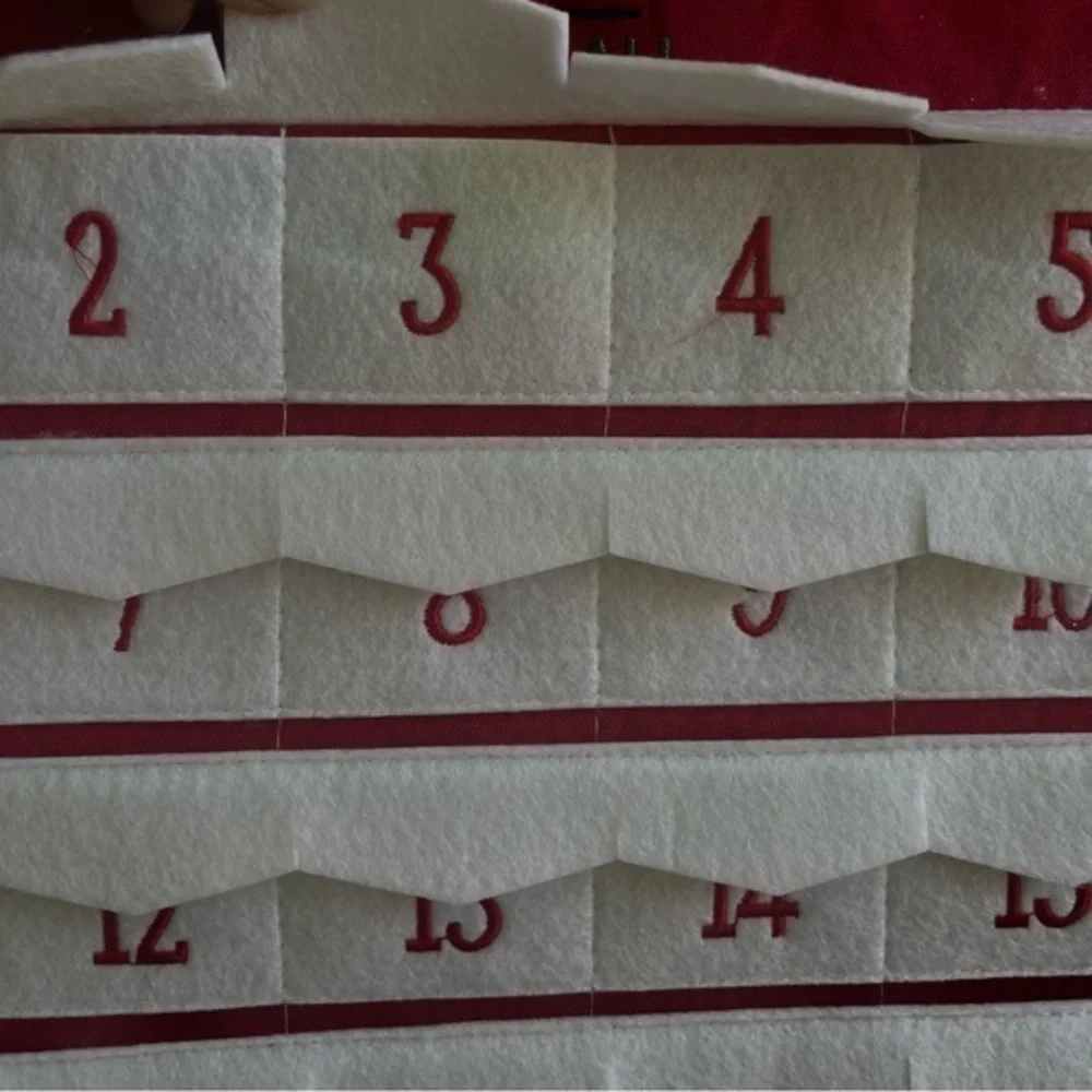 2‎ Felt Christmas Countdown Calendars Santa Claus Merry Xmas Pockets Wood NWT